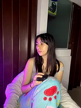 Snapshot of Catyloves chatting on December 2024 10:16:01 AM Catyloves online show from December 2024 10:16:01 AM