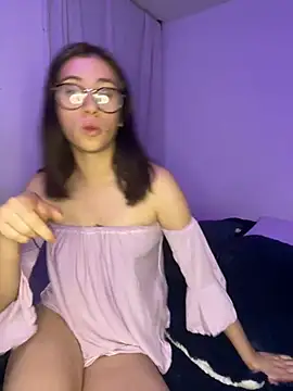 Snapshot of Catyloves chatting on January 2025 06:03:02 AM Catyloves online show from January 2025 06:03:02 AM