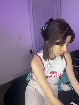 Snapshot of Catyloves chatting on January 2025 03:55:02 AM Catyloves online show from January 2025 03:55:02 AM