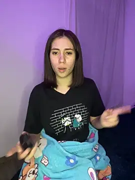 Snapshot of Catyloves chatting on January 2025 04:25:01 AM Catyloves online show from January 2025 04:25:01 AM