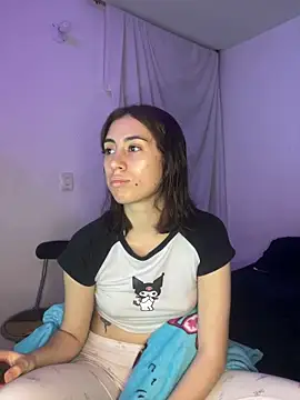 Snapshot of Catyloves chatting on February 2025 03:32:02 AM Catyloves online show from February 2025 03:32:02 AM