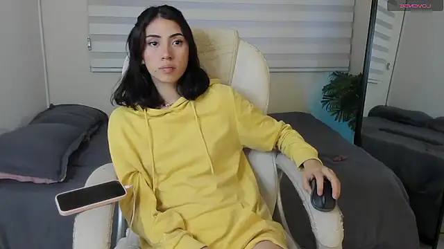 Snapshot of Catyloves chatting on January 2026 10:12:02 PM Catyloves online show from January 2026 10:12:02 PM