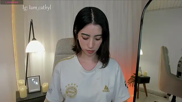 Catyloves online show from May 2026 09:55:01 PM