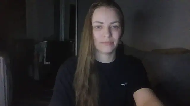 AnnaDiamond1 online show from May 2026 10:26:02 PM