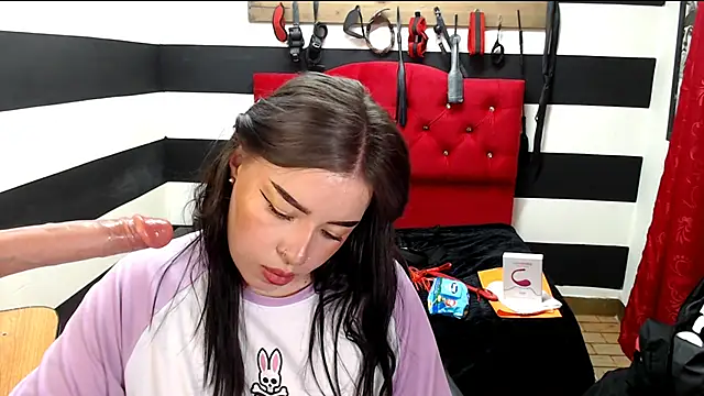 Marian Ran online show from January 2025 09:23:01 AM