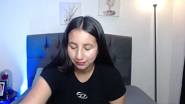 ailyn miranda online show from December 2025 07:53:01 PM