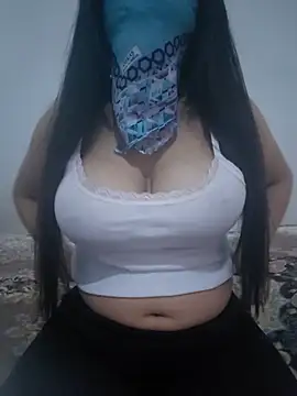 Snapshot of Liyan- chatting on January 2026 09:52:02 PM Liyan- online show from January 2026 09:52:02 PM