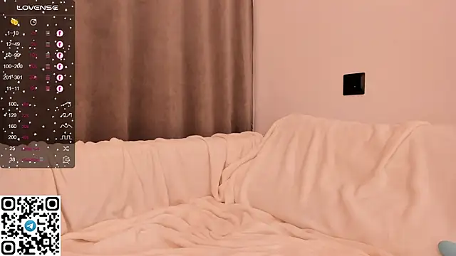 tyty piupiu online show from December 2024 12:08:01 AM