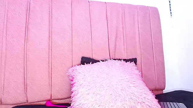 Snapshot of margiesfunnyhot303av chatting on March 2025 08:38:02 PM margiesfunnyhot303av online show from March 2025 08:38:02 PM