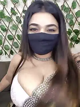 Bold-Cat online show from October 2025 05:24:01 PM