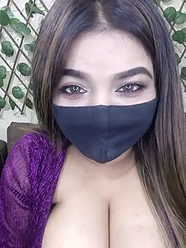 Bold-Cat online show from December 2025 05:42:01 PM