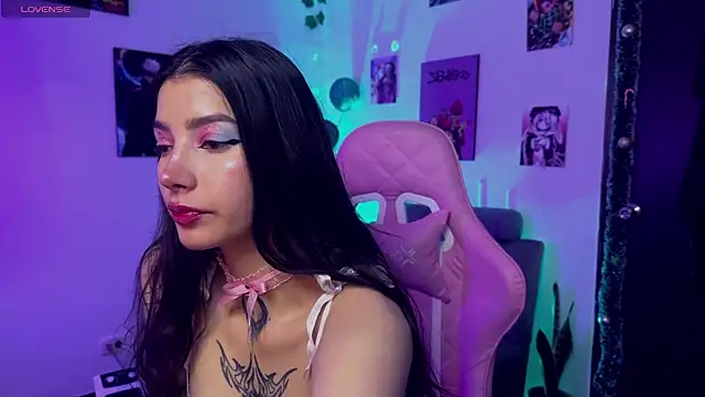 Snapshot of cami_mila9 chatting on January 2026 11:20:02 PM cami mila9 online show from January 2026 11:20:02 PM