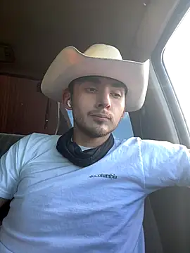 kevinsito1 online show from December 2025 05:20:02 PM