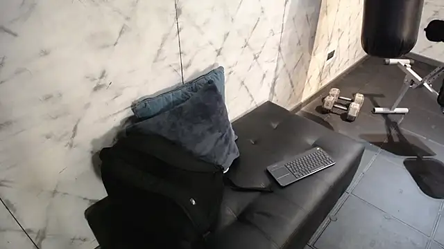 Snapshot of Ian_Daviz chatting on September 2025 11:57:01 AM Ian Daviz online show from September 2025 11:57:01 AM