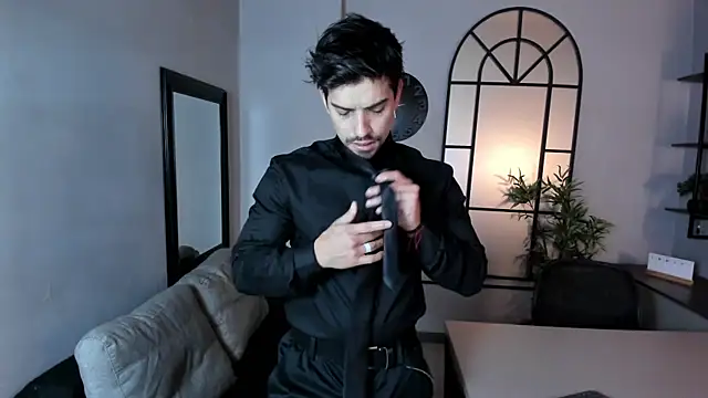 Snapshot of Ian_Daviz chatting on October 2025 12:01:02 PM Ian Daviz online show from October 2025 12:01:02 PM