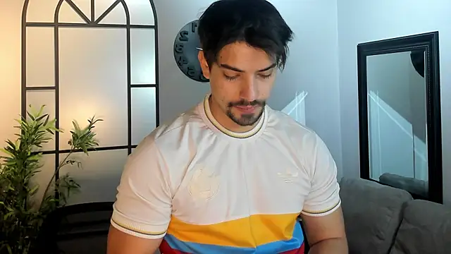 Snapshot of Ian_Daviz chatting on October 2025 12:04:02 PM Ian Daviz online show from October 2025 12:04:02 PM