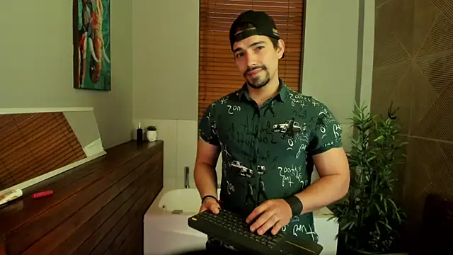 Snapshot of Ian_Daviz chatting on October 2025 11:54:02 AM Ian Daviz online show from October 2025 11:54:02 AM