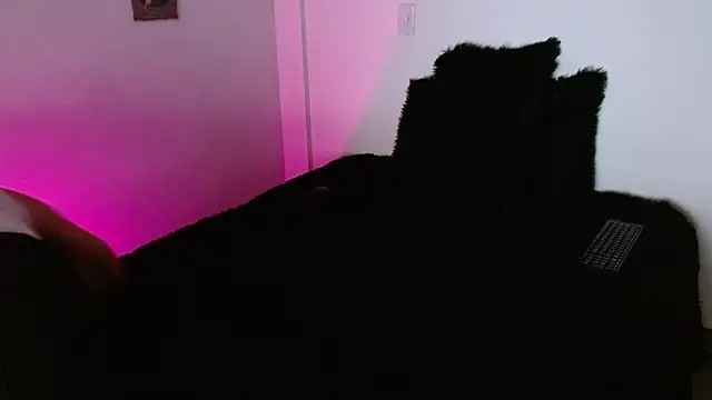 Snapshot of Ian_Daviz chatting on November 2025 12:37:01 PM Ian Daviz online show from November 2025 12:37:01 PM