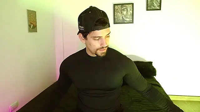 Snapshot of Ian_Daviz chatting on November 2025 05:01:02 PM Ian Daviz online show from November 2025 05:01:02 PM