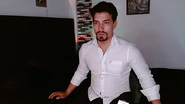 Snapshot of Ian_Daviz chatting on December 2025 08:26:01 PM Ian Daviz online show from December 2025 08:26:01 PM