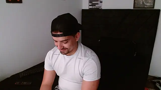 Snapshot of Ian_Daviz chatting on February 2026 06:23:01 PM Ian Daviz online show from February 2026 06:23:01 PM