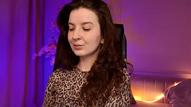 JackieByrd online show from November 2025 01:22:01 PM