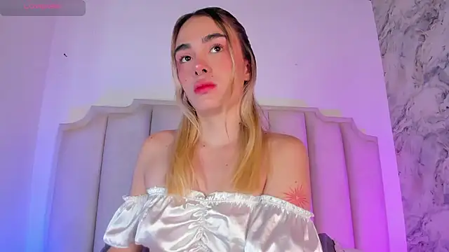 Lucy Vega online show from January 2025 05:23:01 AM