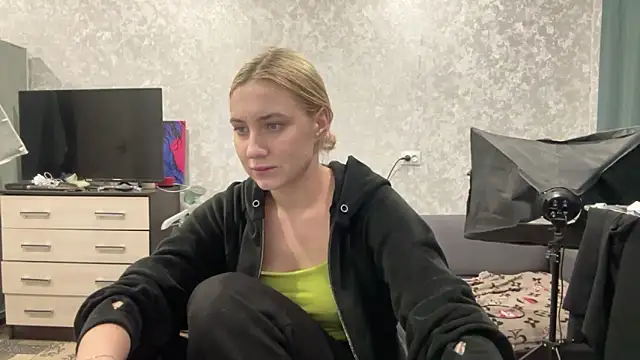 AnneBall online show from February 2025 04:18:02 PM