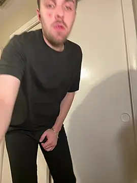 malikwrightstrips online show from April 2026 04:24:02 AM