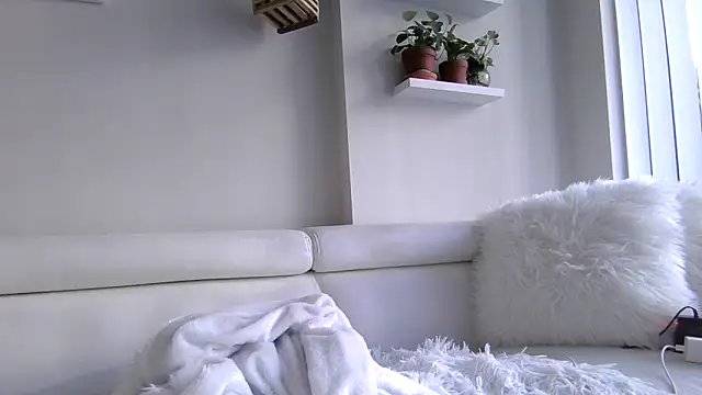 Snapshot of badblondebunny chatting on October 2025 09:45:01 PM badblondebunny online show from October 2025 09:45:01 PM