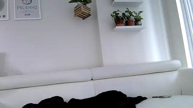 Snapshot of badblondebunny chatting on October 2025 06:20:01 PM badblondebunny online show from October 2025 06:20:01 PM