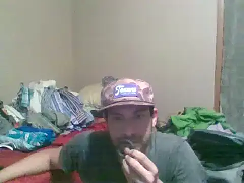 Snapshot of SmokingSloth chatting on October 2025 07:50:01 AM SmokingSloth online show from October 2025 07:50:01 AM