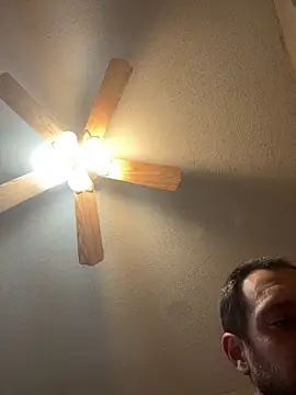 Snapshot of SmokingSloth chatting on November 2025 02:55:02 AM SmokingSloth online show from November 2025 02:55:02 AM