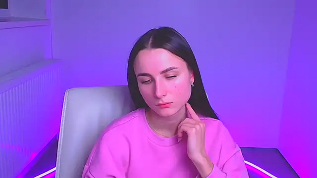 Eva Janee online show from December 2024 03:32:02 PM