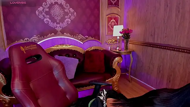 Snapshot of SummersAngel chatting on February 2025 09:58:02 AM SummersAngel online show from February 2025 09:58:02 AM