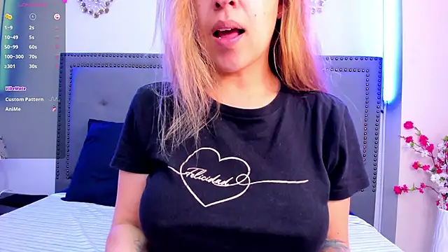 EvaaLovia1 online show from May 2026 01:41:01 PM