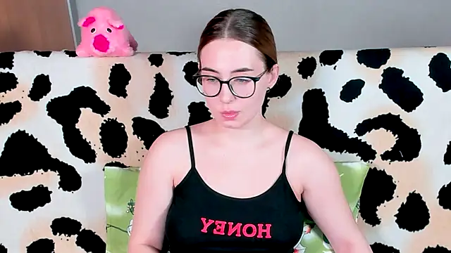 VeronikaKissuchi online show from February 2025 11:55:01 AM