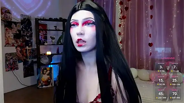 Carolina Leep online show from March 2026 02:12:01 PM