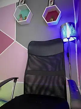 Tamyjenkins1 online show from March 2025 09:48:01 PM