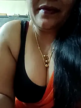 Snapshot of sneha_rose chatting on February 2025 06:20:01 PM sneha rose online show from February 2025 06:20:01 PM