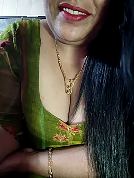 Snapshot of sneha_rose chatting on September 2025 05:13:01 PM sneha rose online show from September 2025 05:13:01 PM