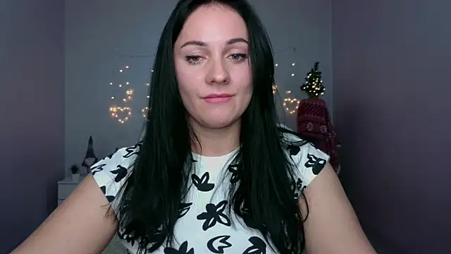 Emelyblum online show from December 2024 09:36:02 PM