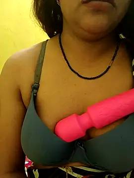 Snapshot of Sexyranibhabhi chatting on February 2025 05:52:01 AM Sexyranibhabhi online show from February 2025 05:52:01 AM