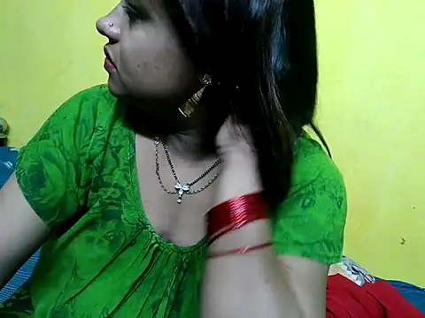 Snapshot of Sexyranibhabhi chatting on September 2025 05:43:02 AM Sexyranibhabhi online show from September 2025 05:43:02 AM