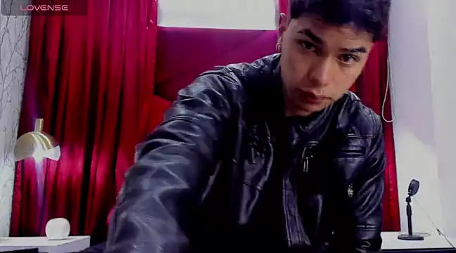 AndyPalmer  online show from December 2024 02:48:02 PM