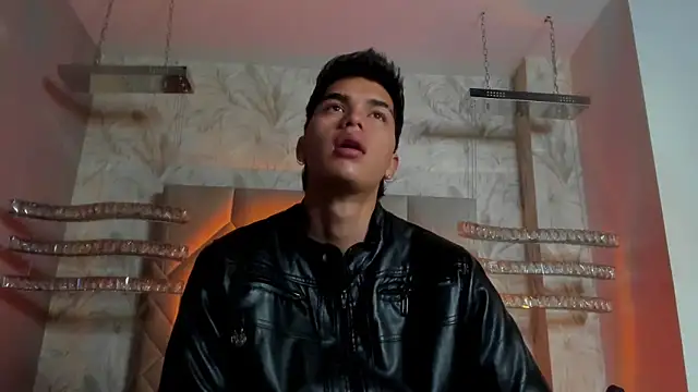 AndyPalmer  online show from January 2025 05:56:01 PM