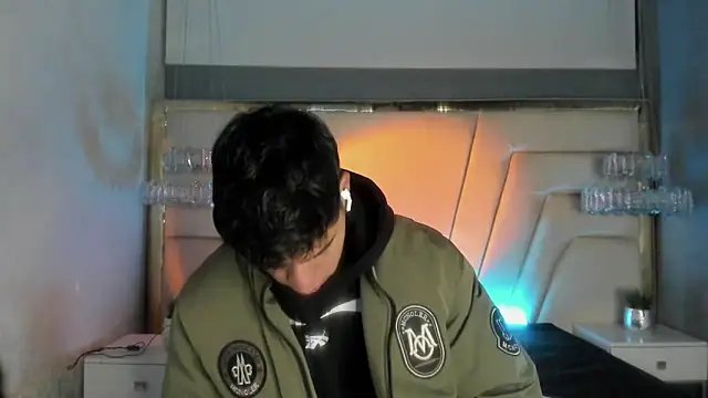 AndyPalmer  online show from January 2025 12:01:02 PM