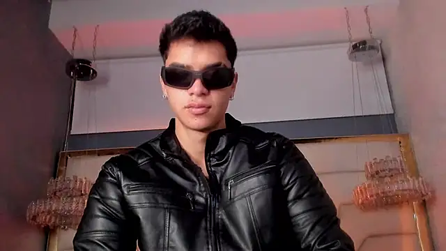 AndyPalmer  online show from January 2025 03:05:02 PM