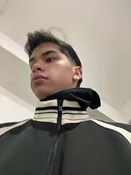 AndyPalmer  online show from February 2025 11:17:02 AM