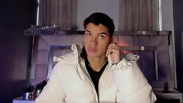 AndyPalmer  online show from February 2025 11:53:01 AM